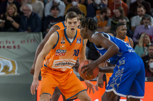 继续大手笔 继续大手笔